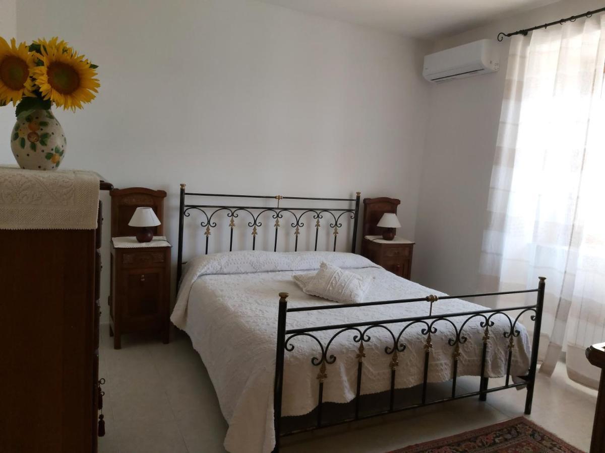 Cascina Il Volo Bed & Breakfast Moncalvo Exterior photo